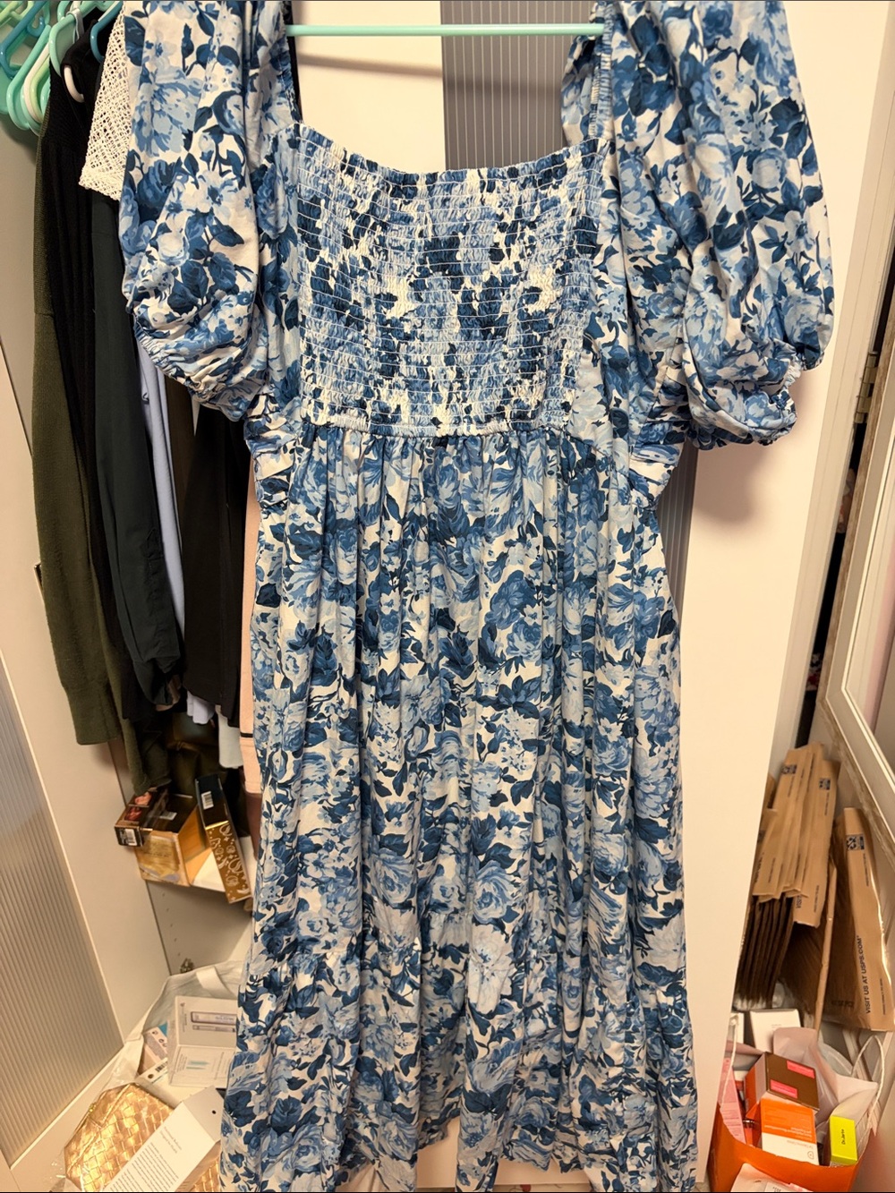 New Abercrombie & Fitch XL Petite Blue Floral Puff-Sleeve Midi Dress - Picture 3 of 3